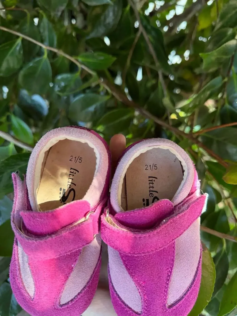 Little Soles Pink Suede T-Strap Toddler Shoes Size 5